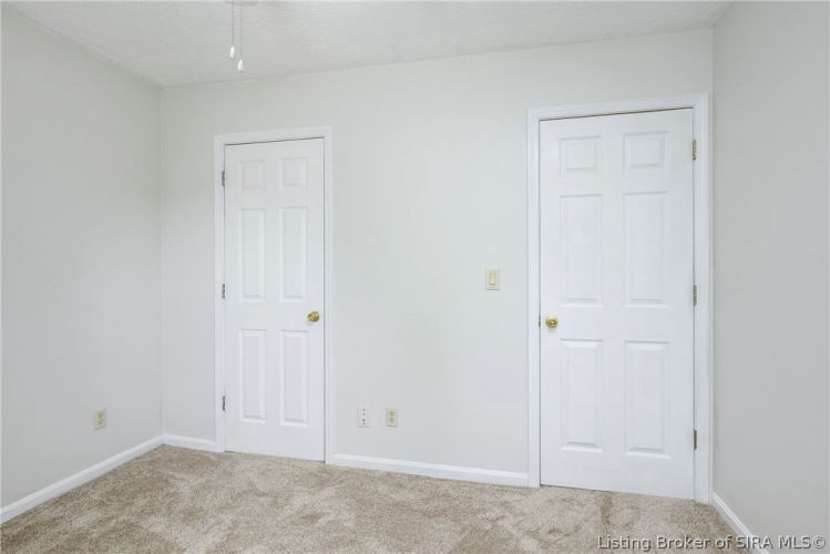 Listing Image 26