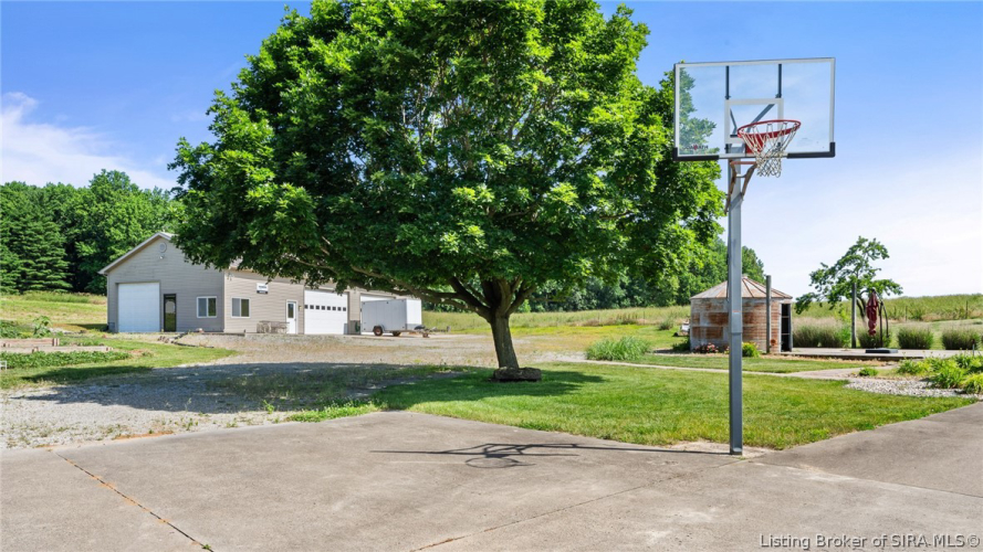 Listing Image 55