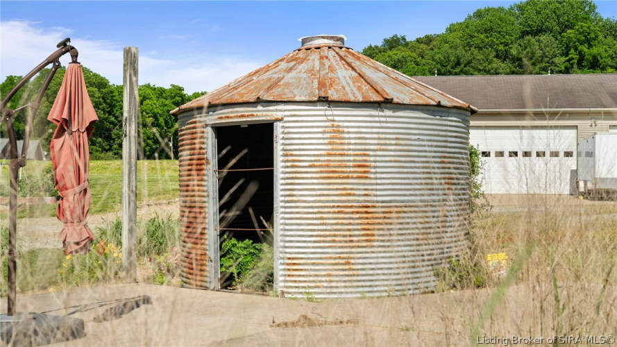 Listing Image 70