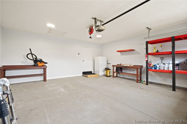 Listing Image 43