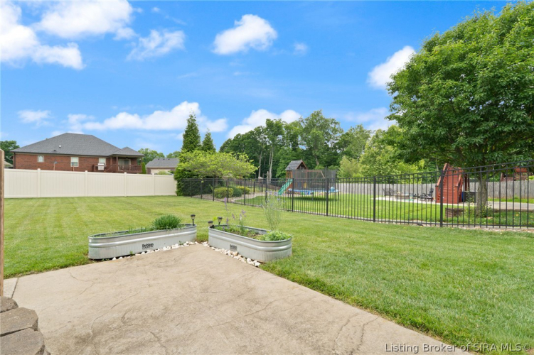 Listing Image 49