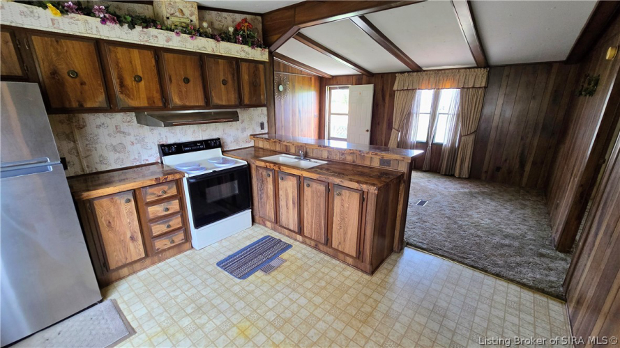 Listing Image 14