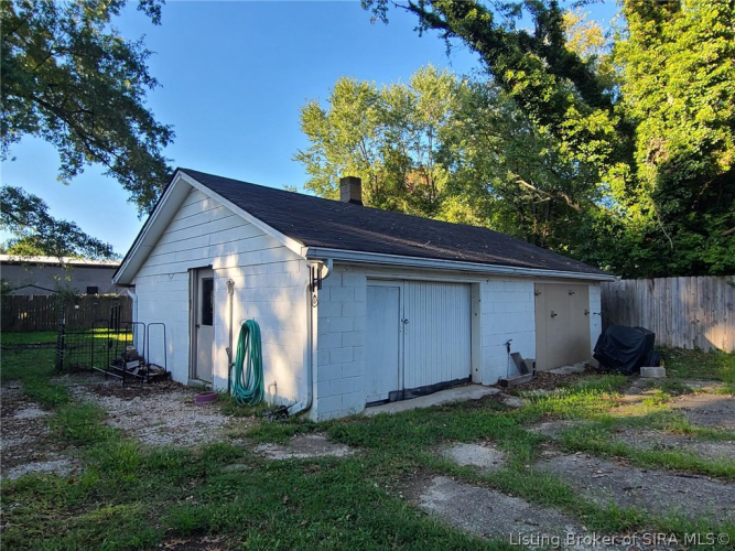 Listing Image 39