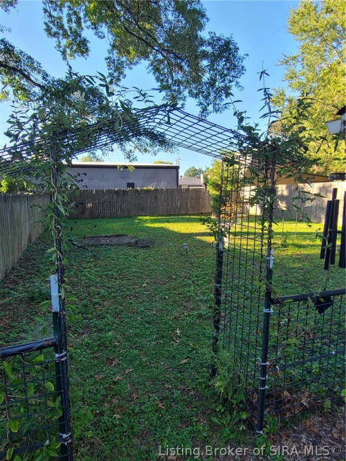 Listing Image 40