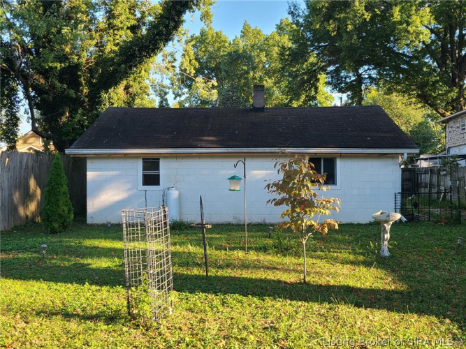Listing Image 42