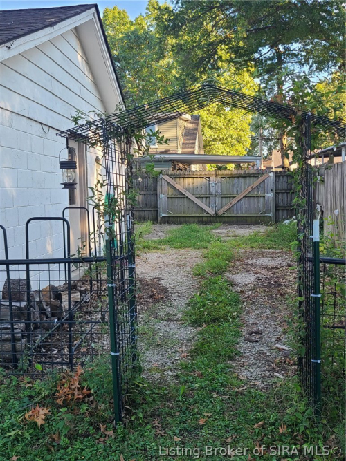 Listing Image 48
