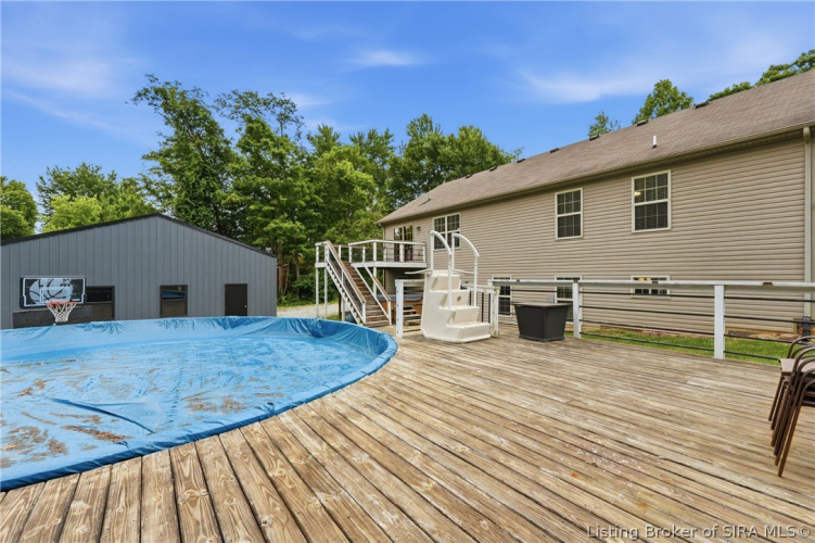 Listing Image 12