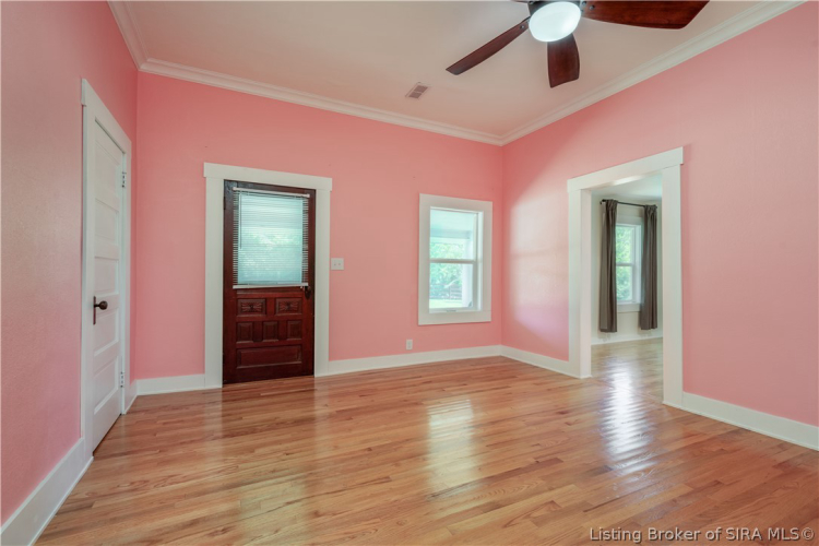 Listing Image 32