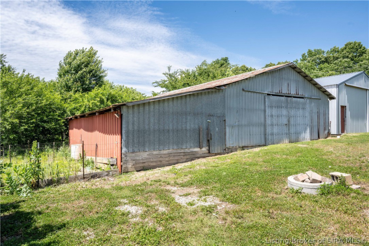 Listing Image 33
