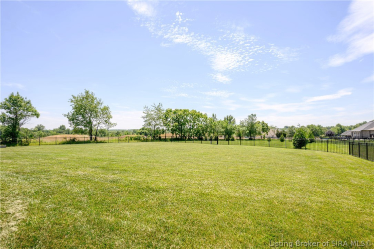 Listing Image 45