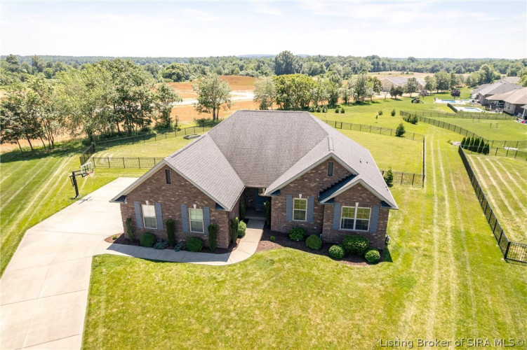 Listing Image 48
