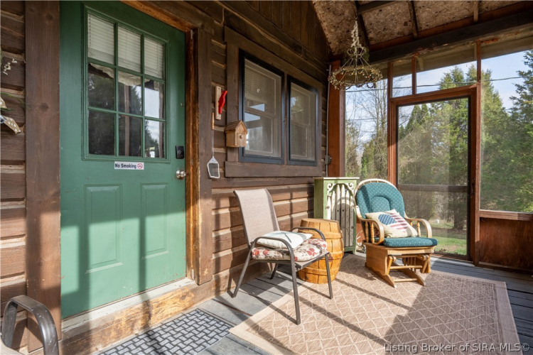 Listing Image 8