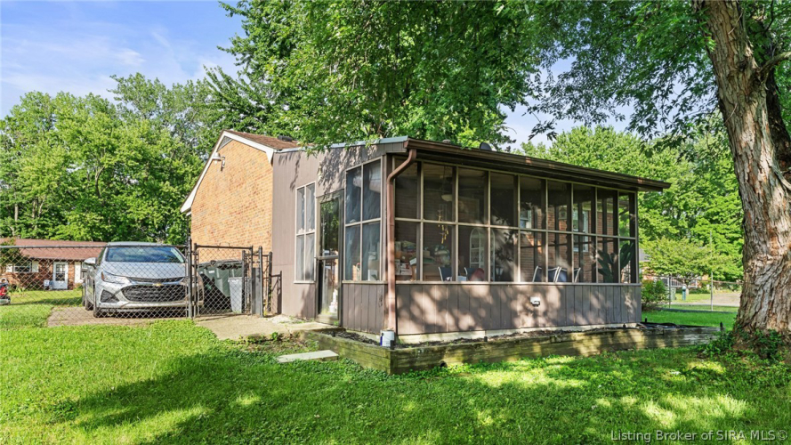 Listing Image 27