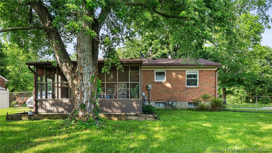 Listing Image 28