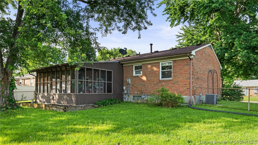 Listing Image 29