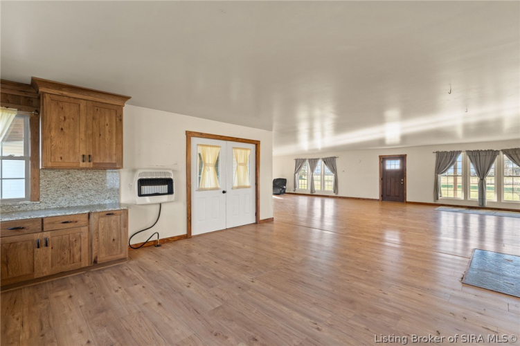Listing Image 65