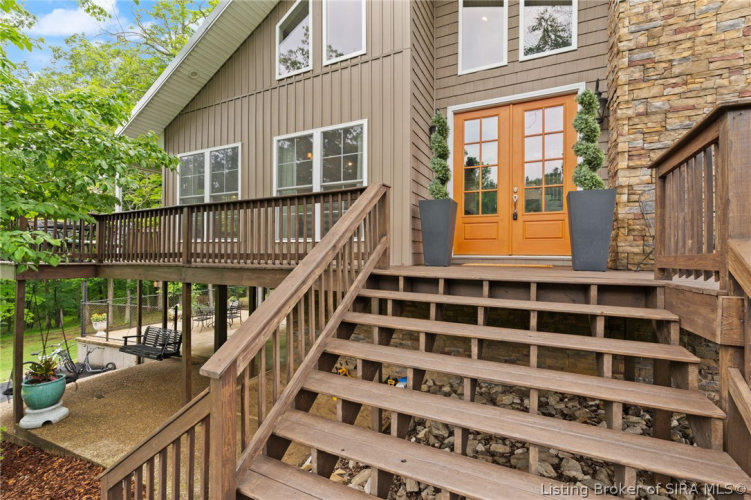 Listing Image 6