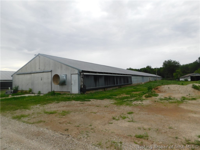 Listing Image 16