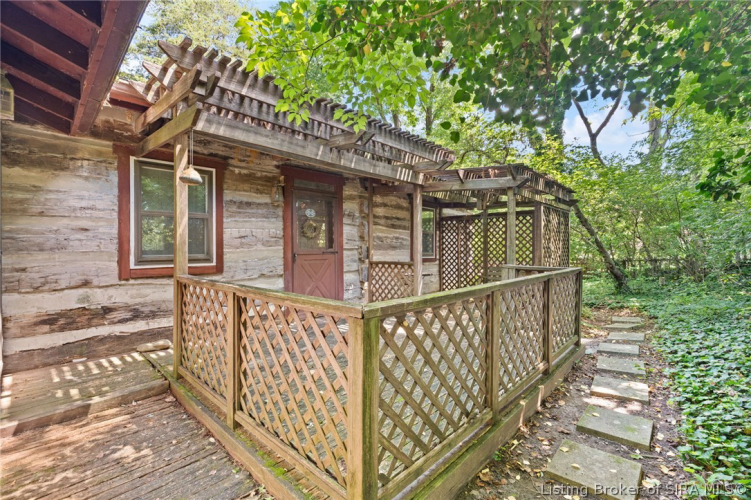 Listing Image 7