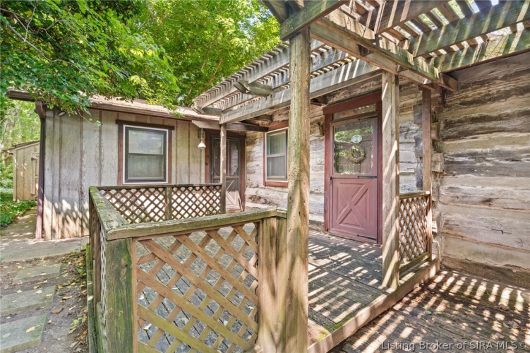 Listing Image 8