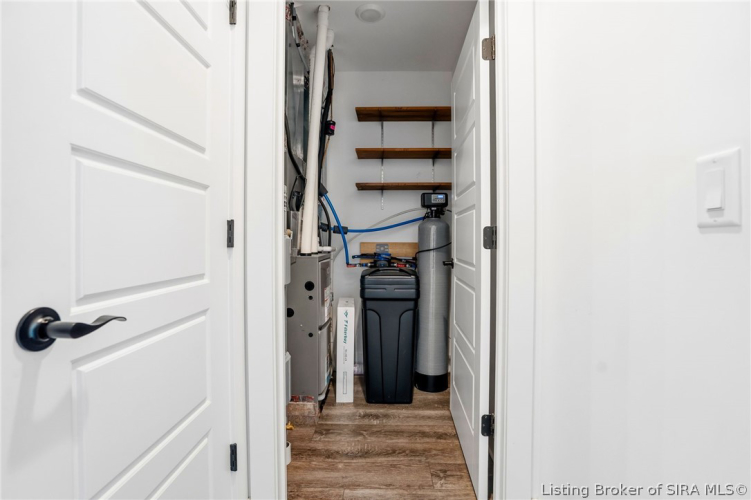 Listing Image 33