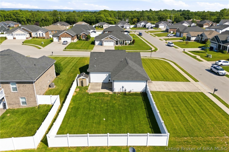 Listing Image 50