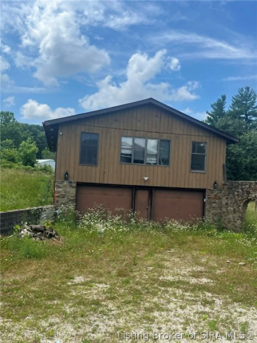 Listing Image 6