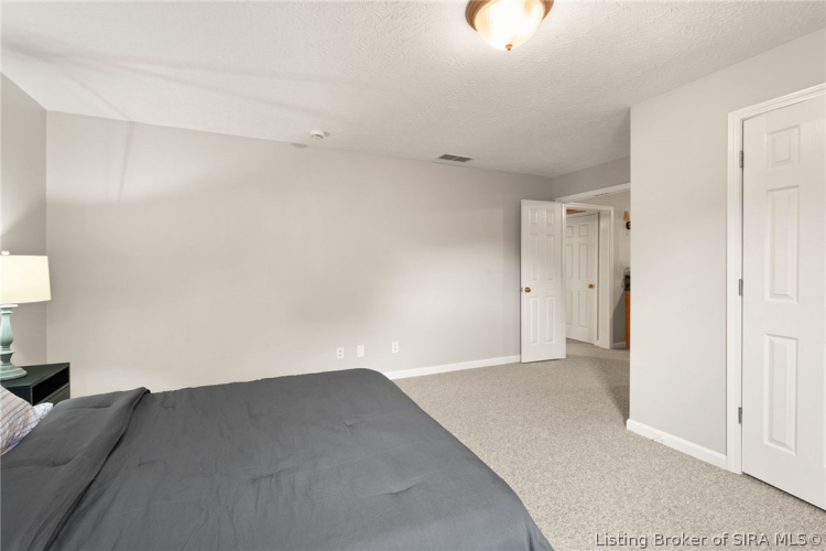 Listing Image 30