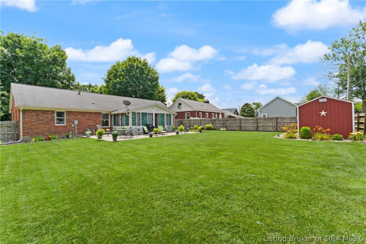 Listing Image 6