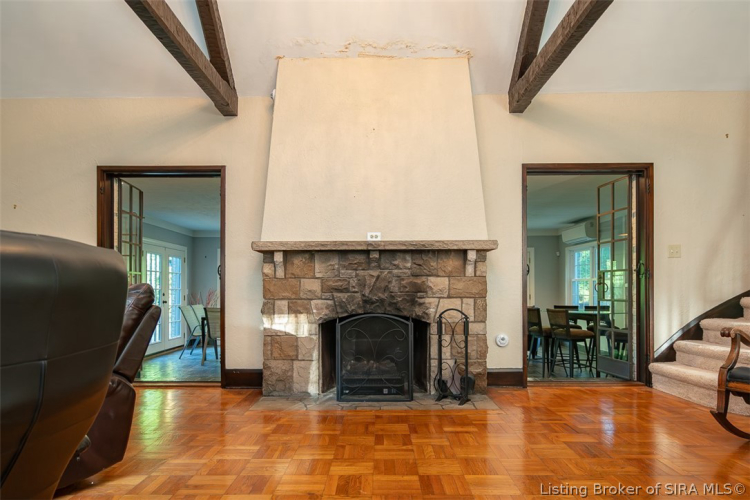 Listing Image 31