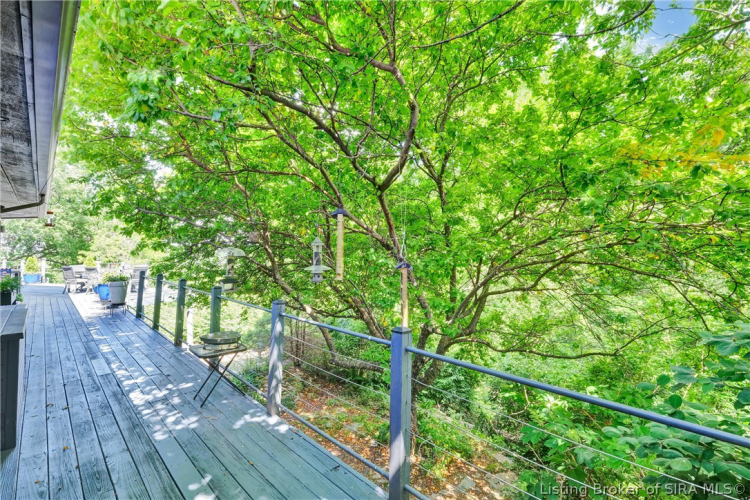 Listing Image 59