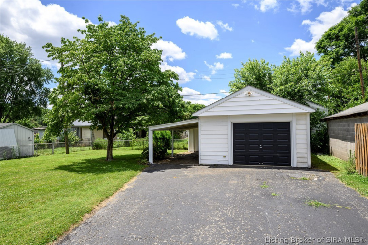 Listing Image 22