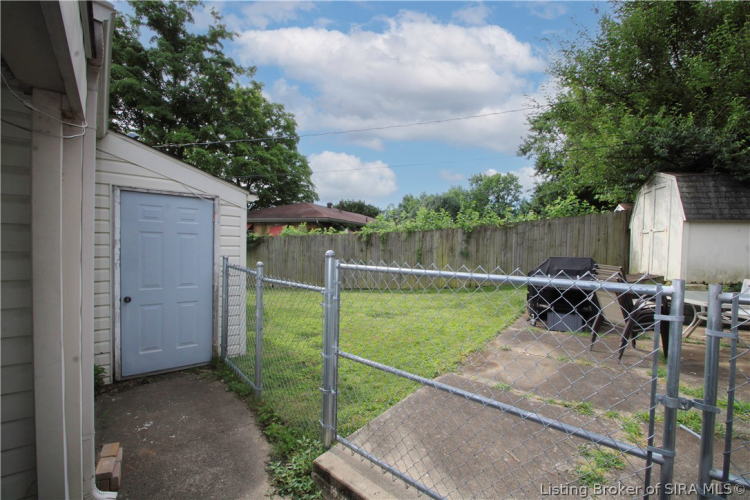 Listing Image 27
