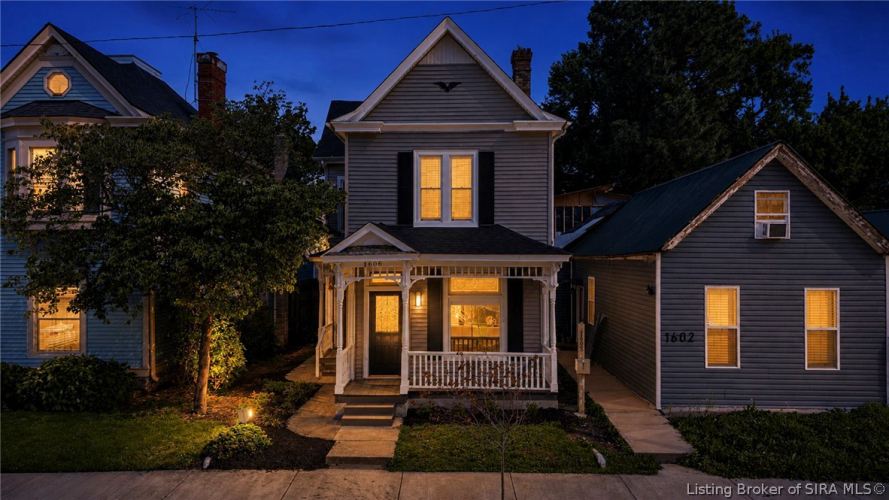 Listing Image 3