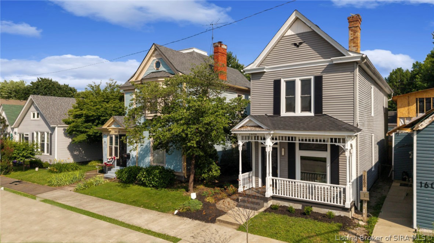 Listing Image 4