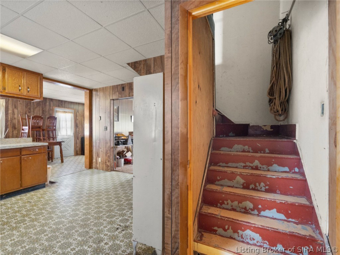 Listing Image 33