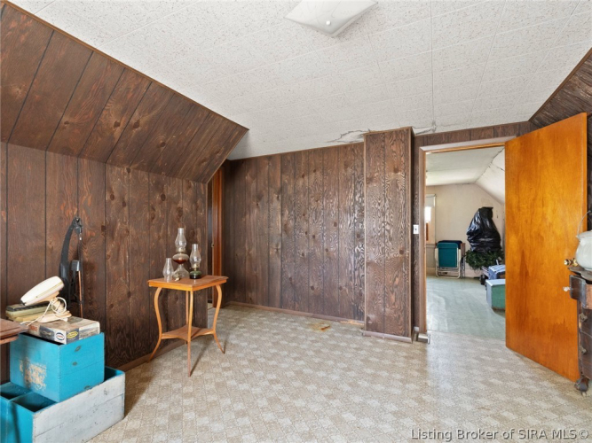 Listing Image 38