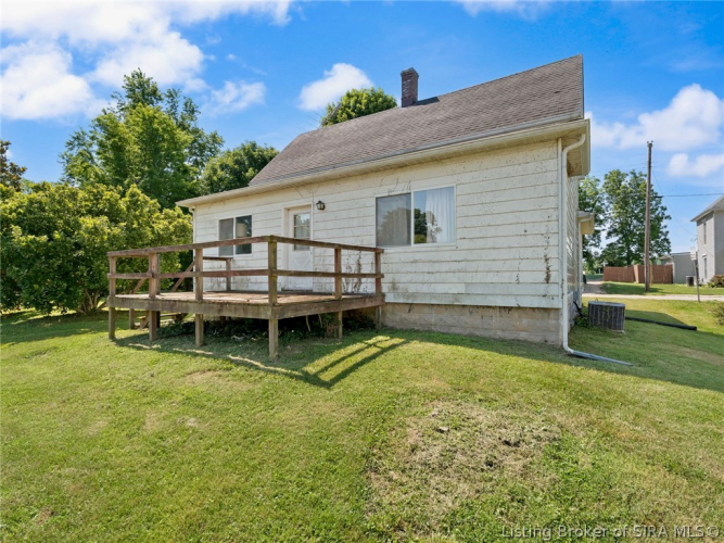 Listing Image 6