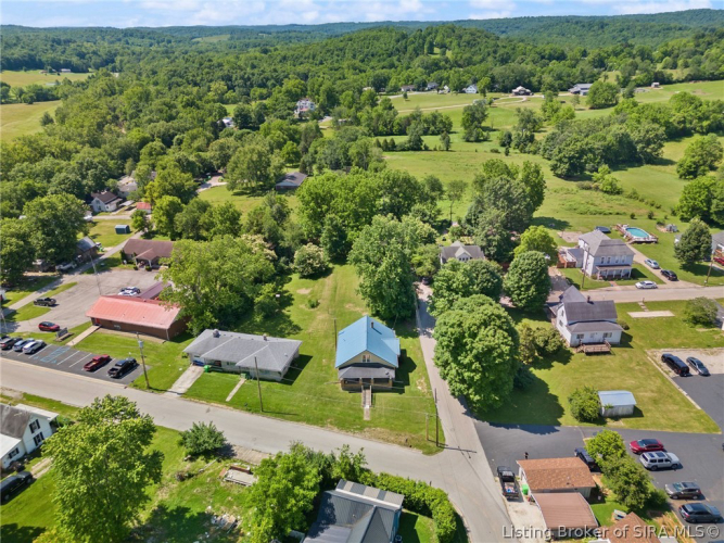 Listing Image 16