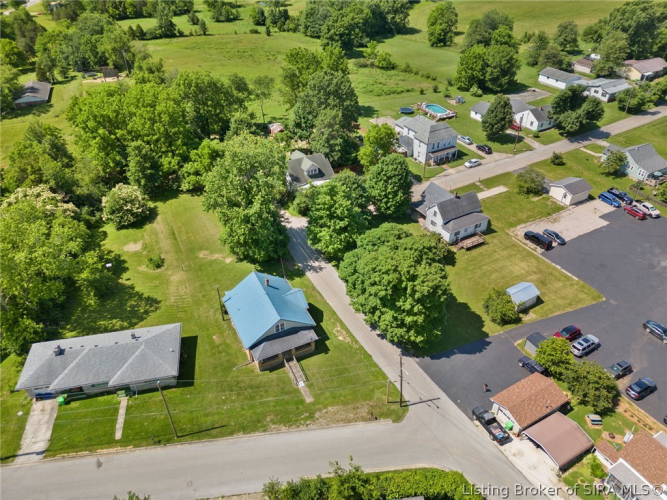 Listing Image 17