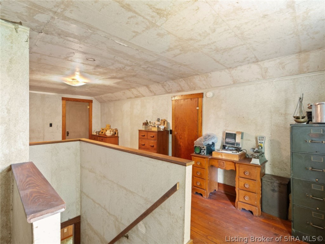 Listing Image 41