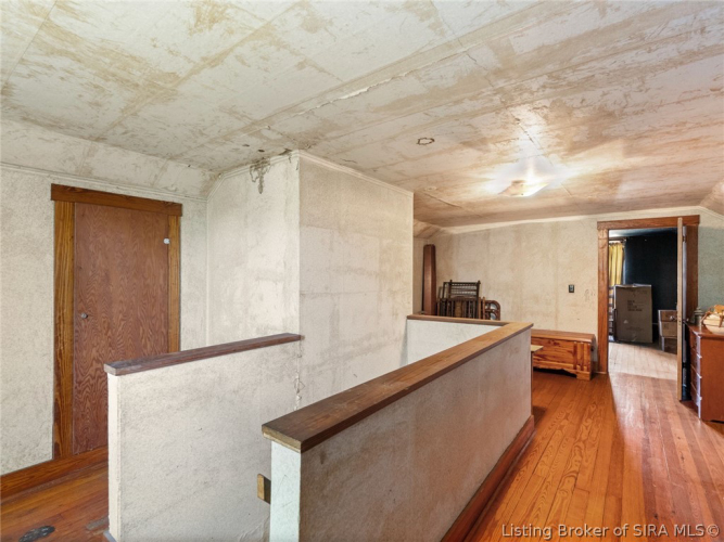 Listing Image 42