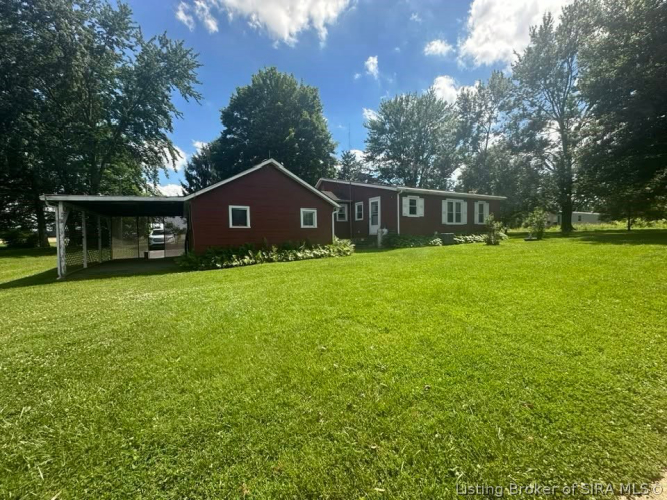 Listing Image 4