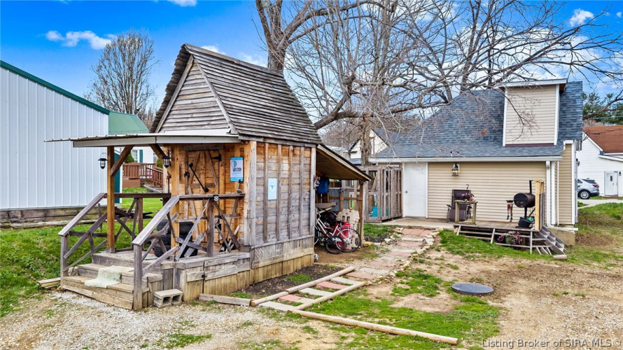 Listing Image 24