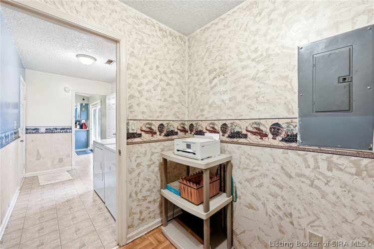 Listing Image 31