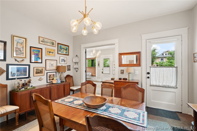 Listing Image 15
