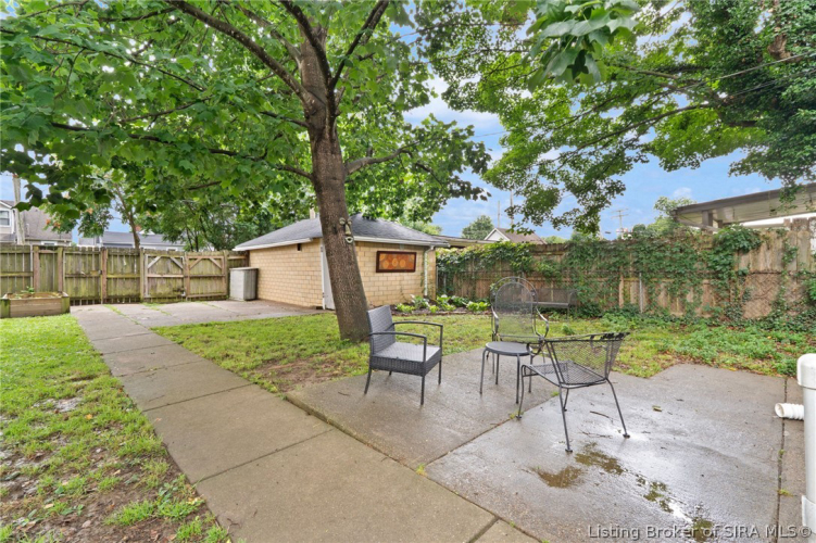 Listing Image 52