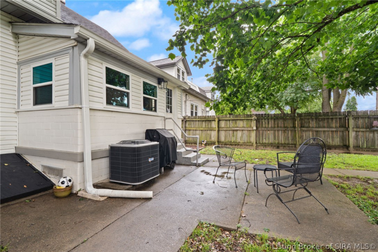 Listing Image 56