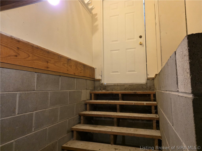 Listing Image 30