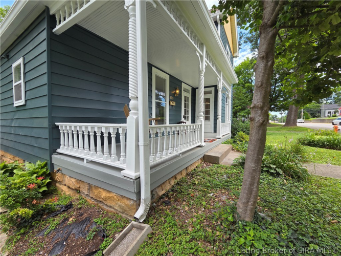 Listing Image 5